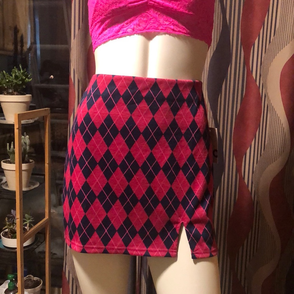 NWT mini skirt